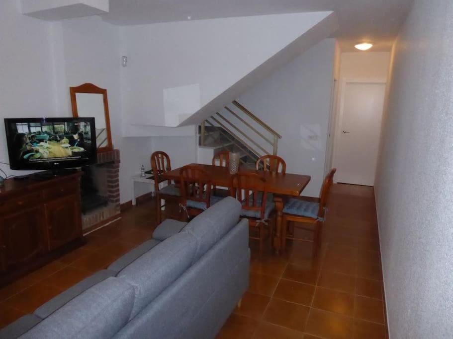 Maison rénovée à 250m de la mer Santiago De La Ribera Extérieur photo